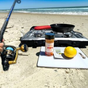 SOLO Beach Fishing.. Eating Whatever I Catch (Catch and Cook)
